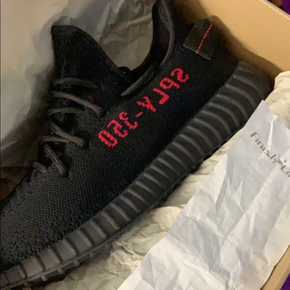 Yeezy 350V2 bred 9.5